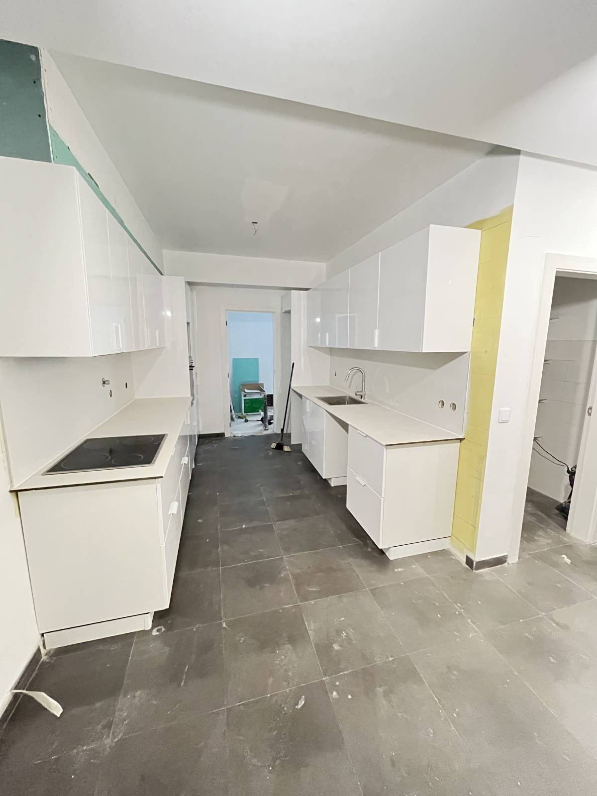 Fábio Conceição - Moita - Remodelação de Quarto