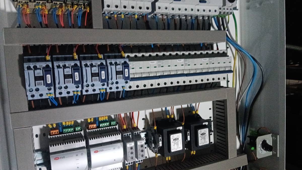 Geremias Eletricista - Moita - Instalação de Ventoinha
