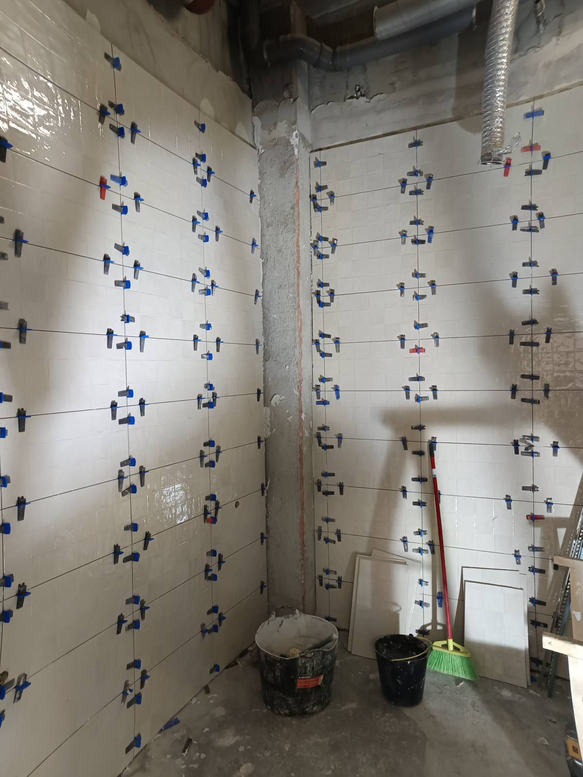 Leandro Garcia - Amadora - Fan Installation
