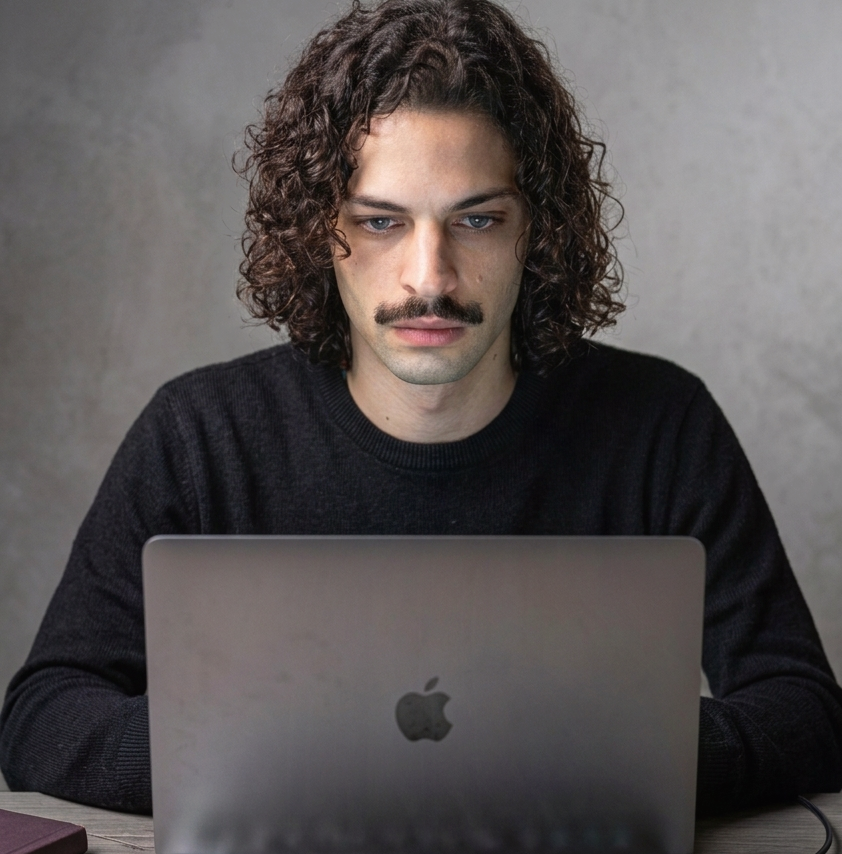Guilherme Sartori - Lisboa - Telephone System Services