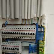 Leandro Abreu p - Amadora - Switch and Outlet Installation