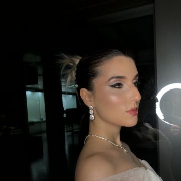 Ádhi Ferreira @adhibeauty - Ílhavo - Maquillaje para bodas