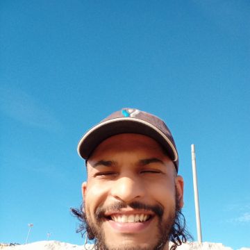Tio dos cachorros - Almada - Limpeza a Fundo