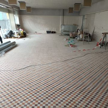 Leandro Garcia - Amadora - Stone or Tile Flooring Installation