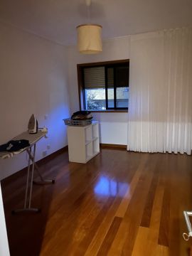 Especialista de Limpeza de Apartamentos - Serviços Domésticos