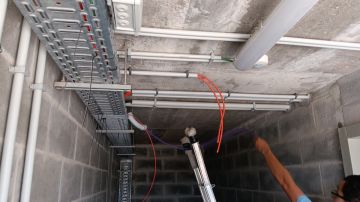Geremias Eletricista - Moita - Instalação de Interruptores e Tomadas