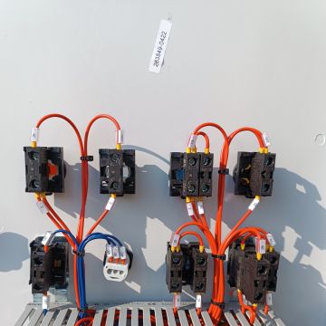 Vladyslav - Montijo - Instalación de lámparas