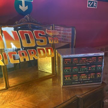 Diana Especial - Oeiras - Funcionários e Auxiliares