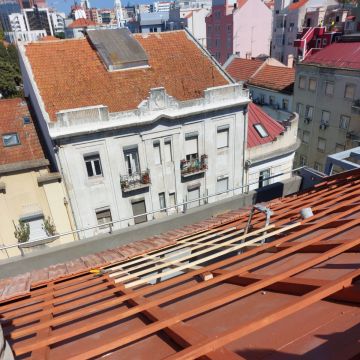 WILSON VASCONCELOS & PAQUETE GRAÇA  CONSTRUÇÔES LDA - Lisboa - Stein- oder Fliesenboden verlegen