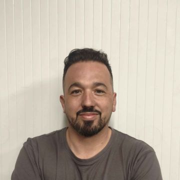 Nelson Almeida - Vila Nova de Gaia - Montagem de Equipamento Desportivo