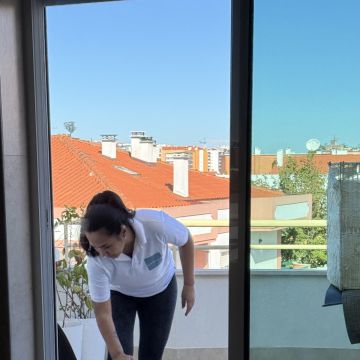 Higiénica - Leiria - Limpeza de Persianas
