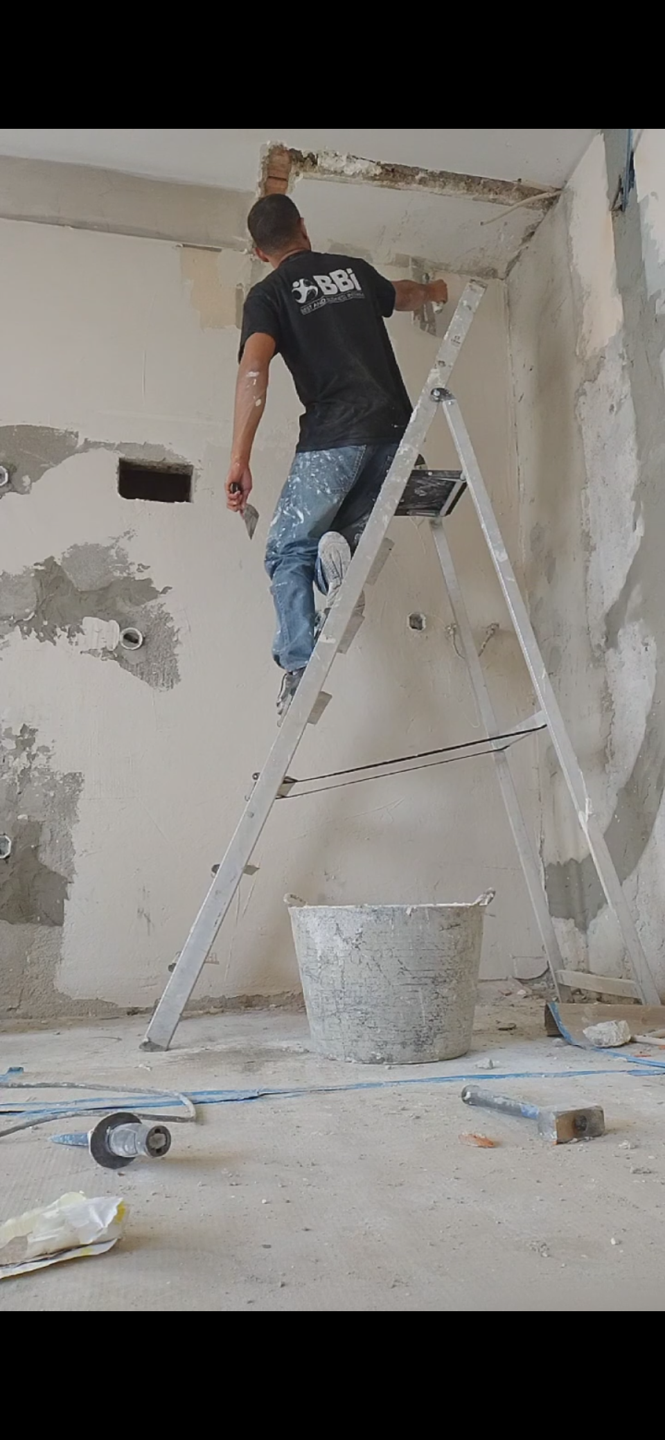 Lucas Freitas - Porto - Door Painting