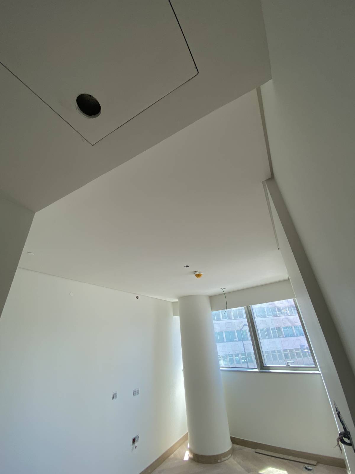 Lucas Prado - Sintra - Remodelação de Sótão