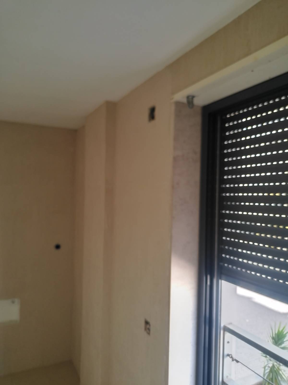 Renato Rodrigues - Lisboa - Interior Painting