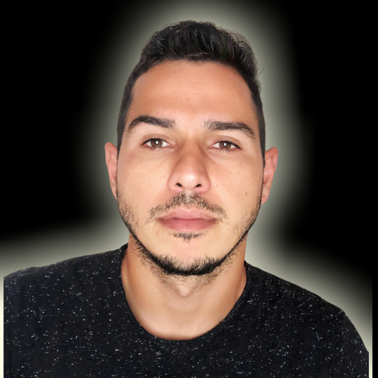 Vinicius Freire - Esposende - Développement d’applications iOS
