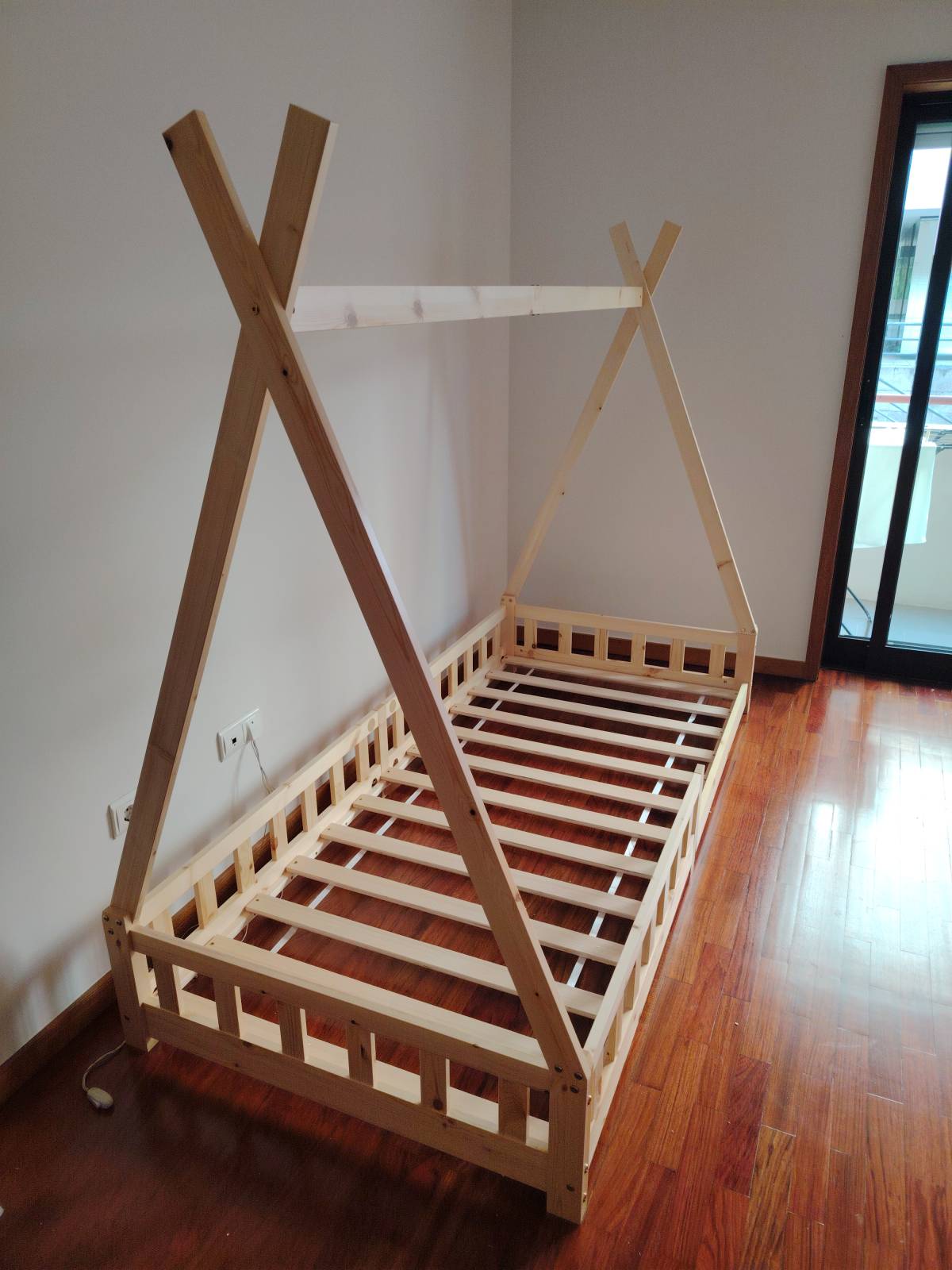 IKEA Furniture Assembler