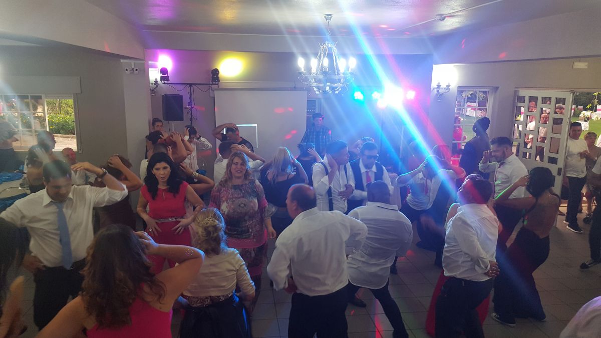 djtonigomes - Cascais - Comedy Entertainment