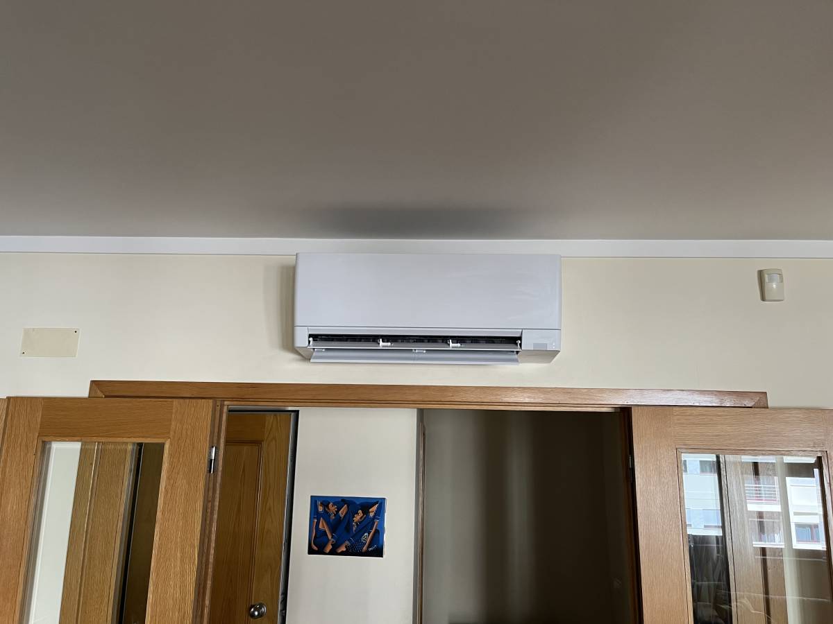 Rc. Climaeletrica - Maia - Installation ou remplacement d’une hotte de cuisine