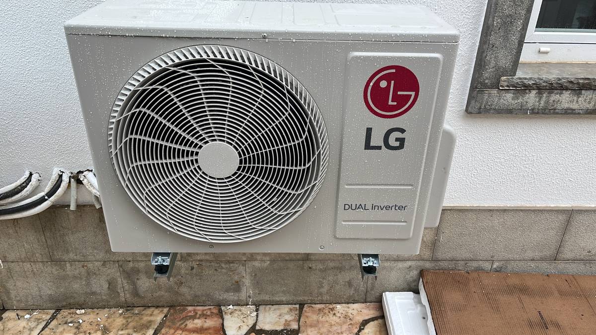Rc. Climaeletrica - Maia - Installation ou remplacement d’une hotte de cuisine