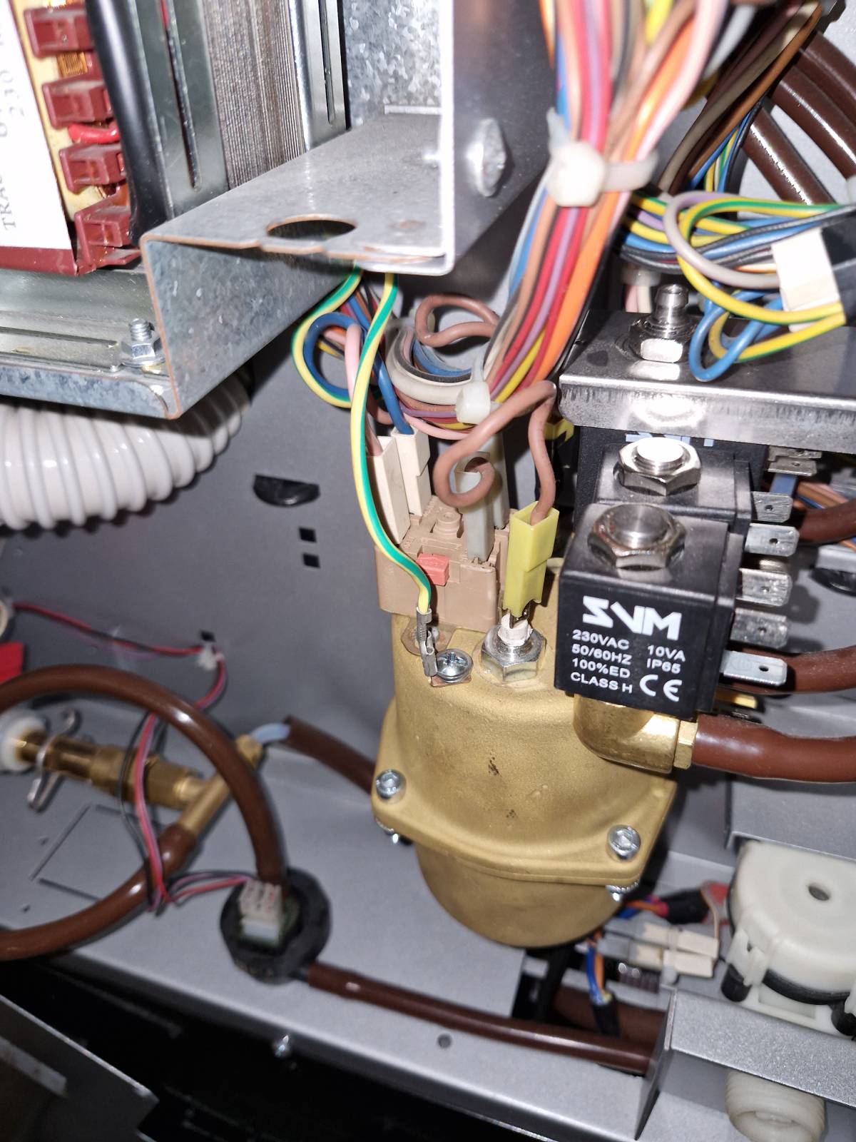 Pedro Gonçalves - Penafiel - Vending Machine Repair