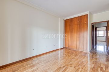Zimmerei und Holzverarbeitung - Haus