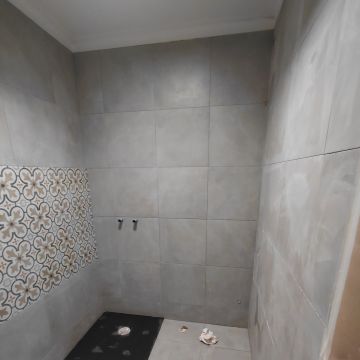 Divertical remodelação - Oeiras - Calafetagem