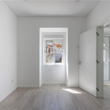 Artam Remodelacoes - Montijo - Carpentry and Woodworking