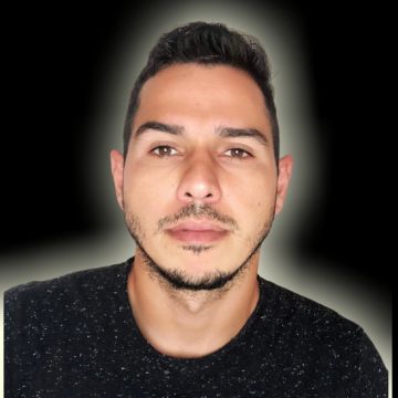 Vinicius Freire - Esposende - Développement d’applications iOS