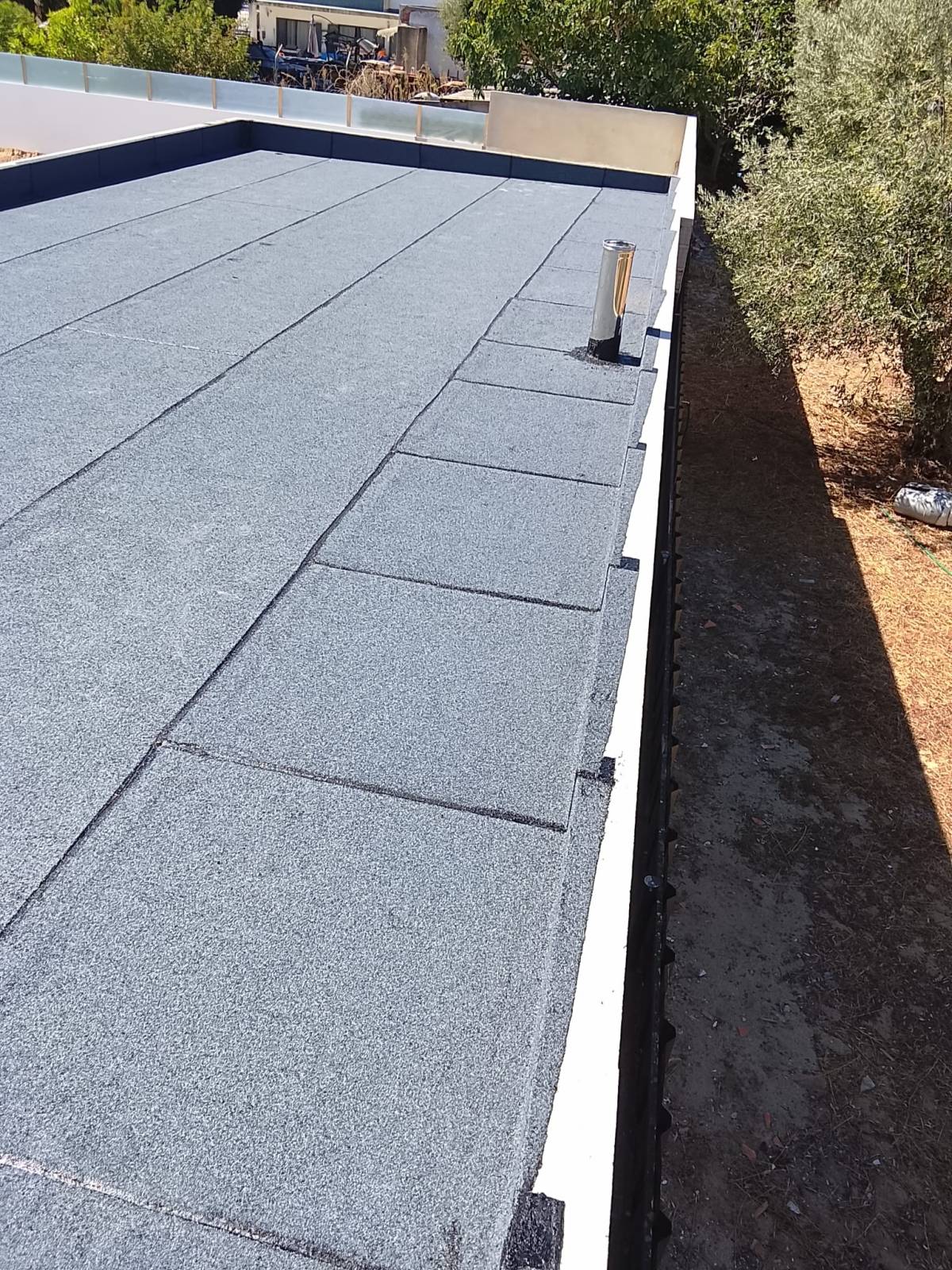Jorge & Filho - Barreiro - Roof Installation or Replacement