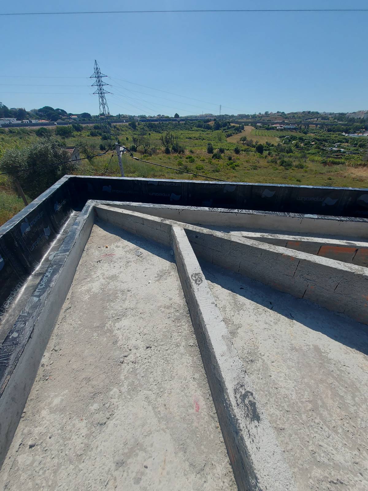 Criacoes eternas unipessoal lda - Almada - Réparation ou entretien de plomberie extérieure