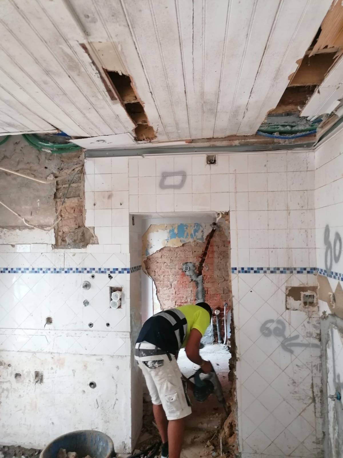Zanelato Construções e Remodelações unipessoal Lda - Loures - Limpeza de Janelas