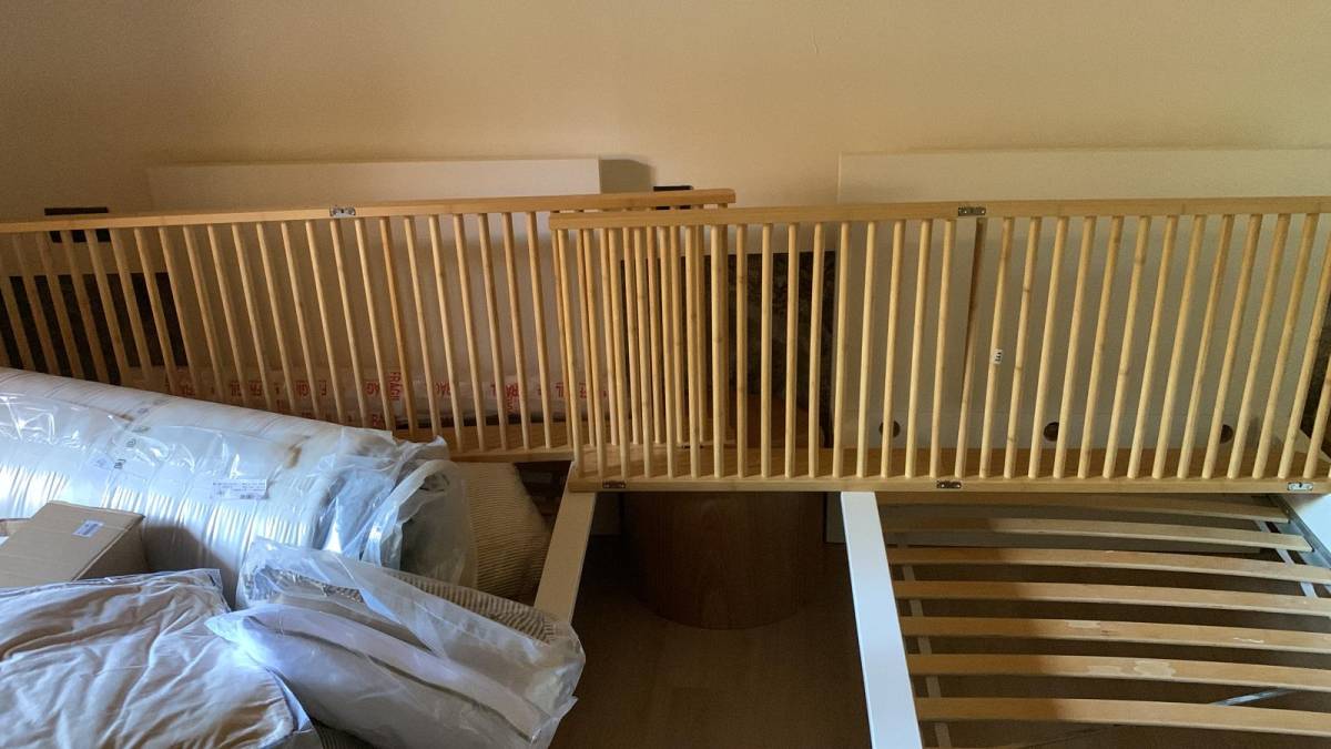 Isaque Pereira da Silva - Braga - Fensterläden reparieren