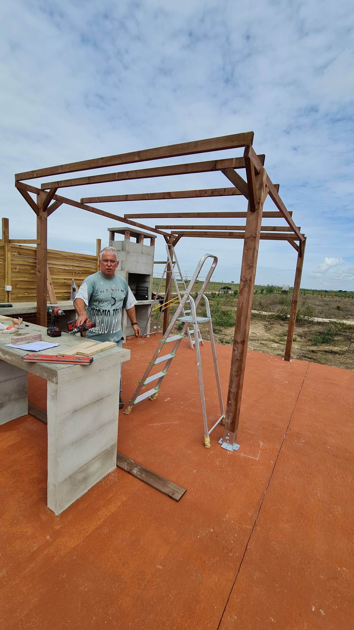 Vitor Fonseca multi service - Santarém - Construção de Parede Interior