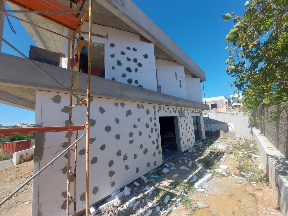 Criacoes eternas unipessoal lda - Almada - Peinture de maison