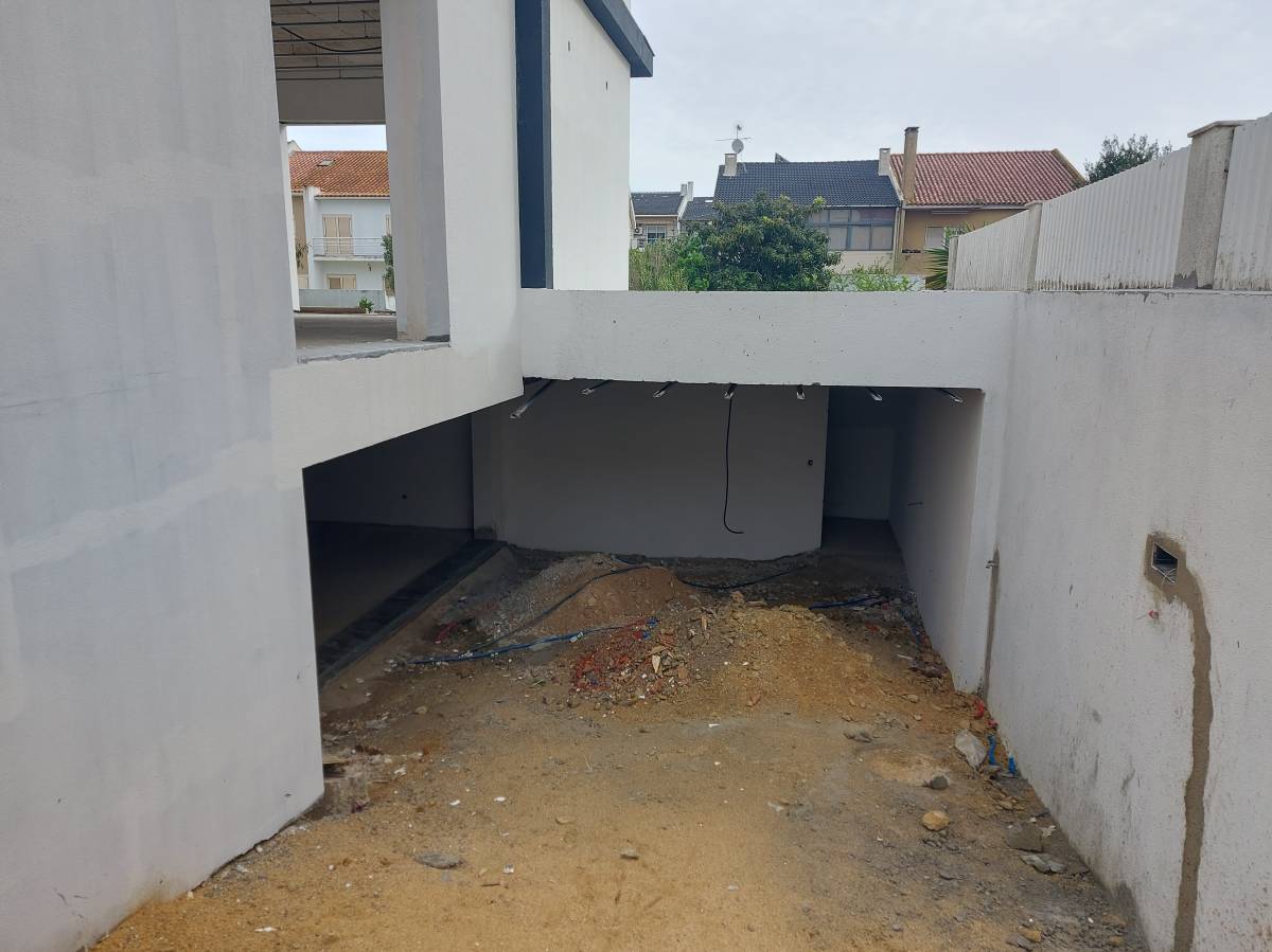 Criacoes eternas unipessoal lda - Almada - Réparation ou entretien de plomberie extérieure