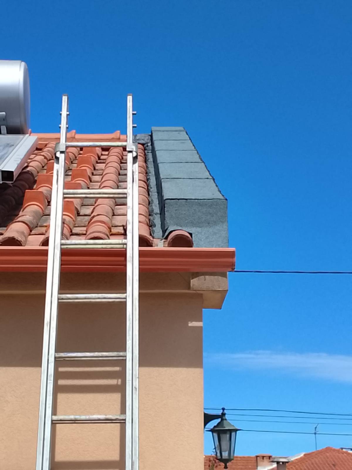 Jorge & Filho - Barreiro - Roofing