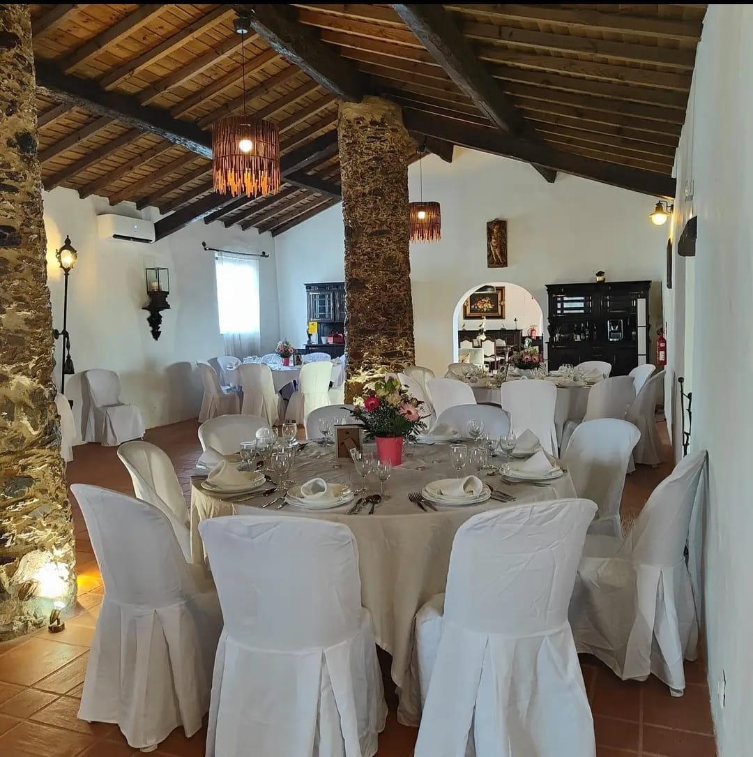 SEBENTA FIDALGA UNIPESSOAL LDA - Avis - Corporate Dinner Catering