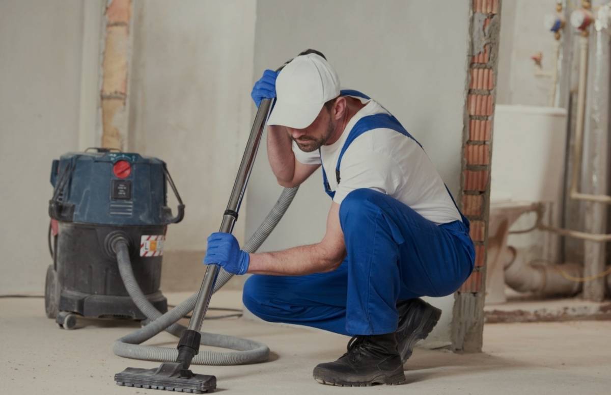 Holy Cleaning & Services - Loures - Property Cleanup