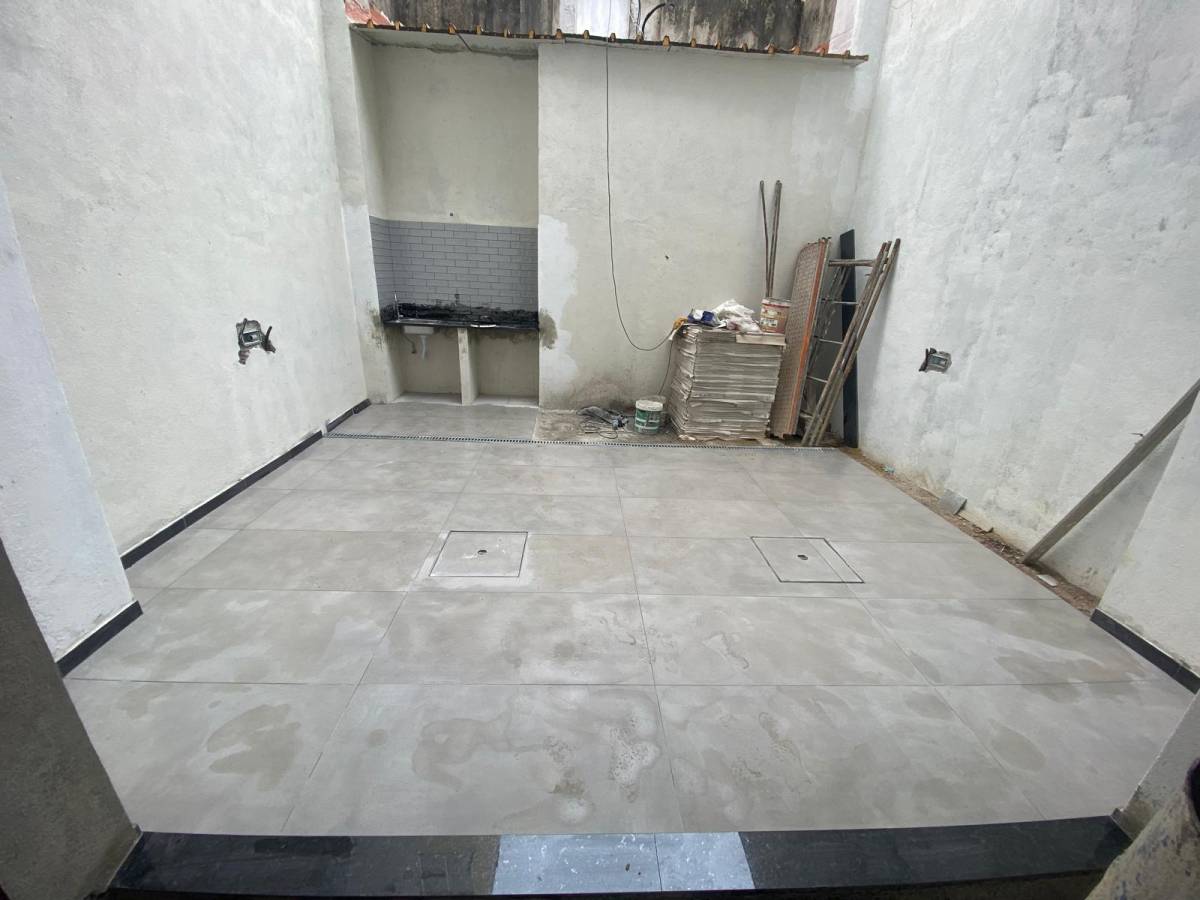 Criacoes eternas unipessoal lda - Almada - Rénovation de chambre