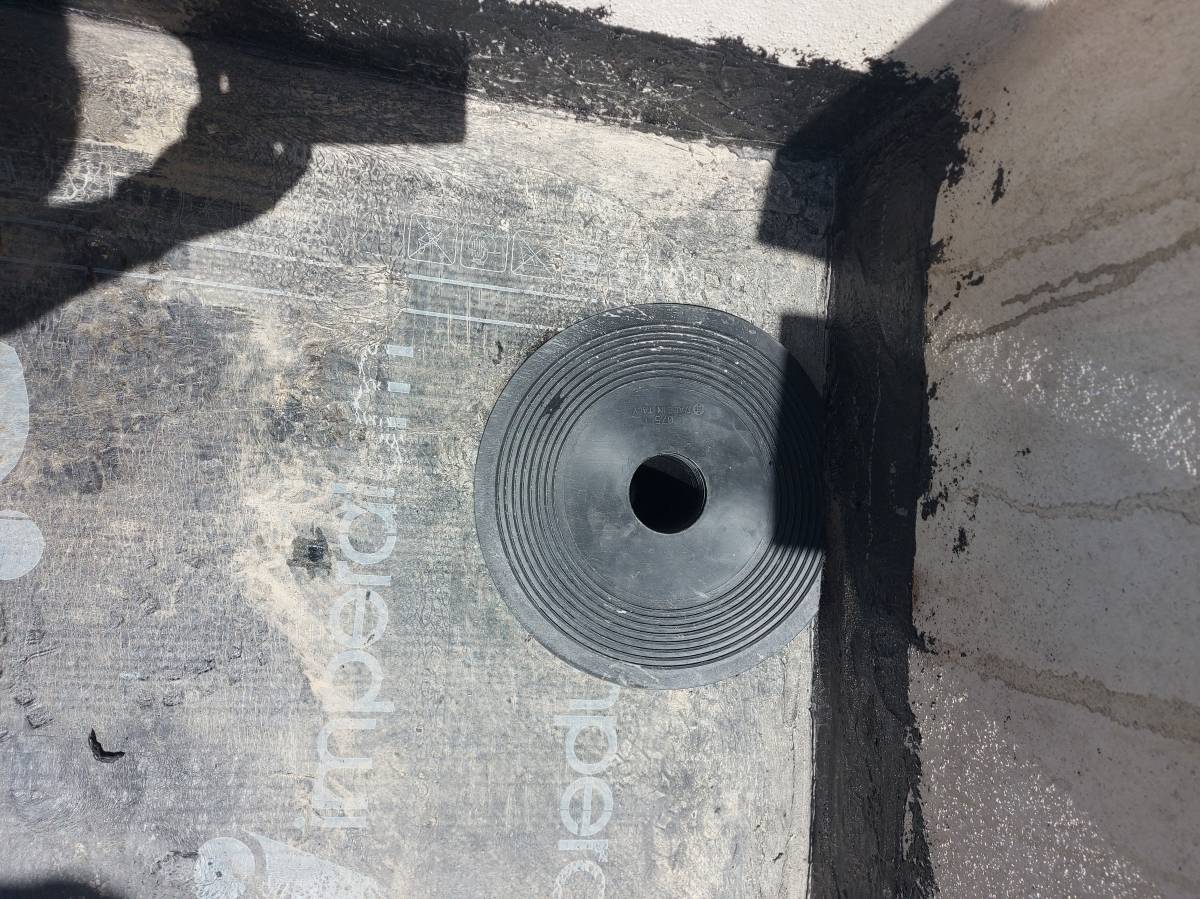 Criacoes eternas unipessoal lda - Almada - Construction de mur intérieur
