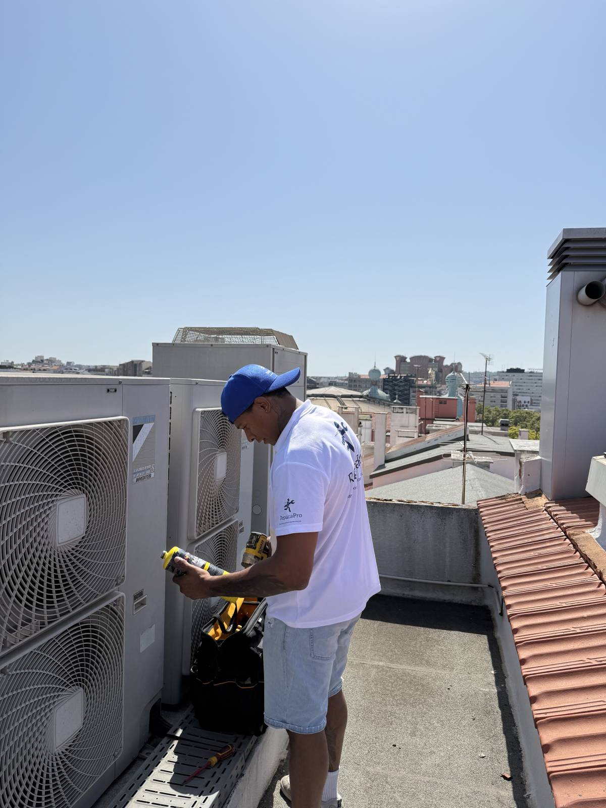 Melvim - Lisboa - Installation de ventilateur