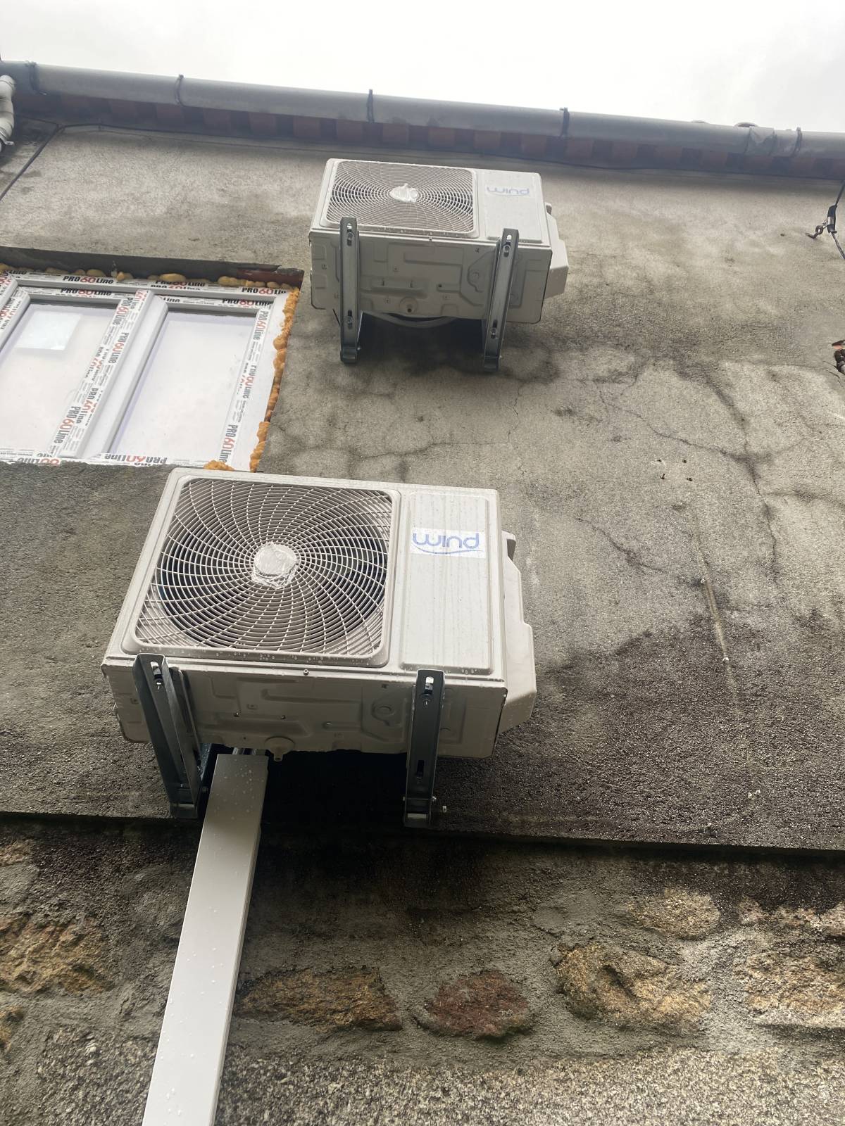 Eliezer Junior - Gouveia - Dryer Vent Installation or Replacement
