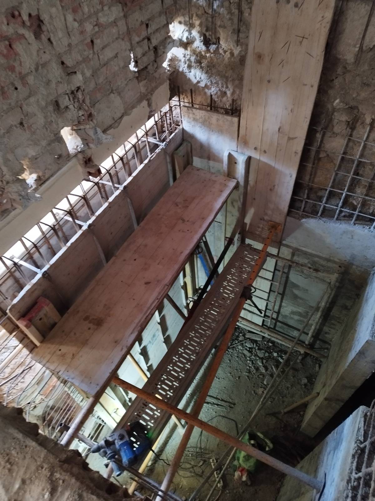 Zanelato Construções e Remodelações unipessoal Lda - Loures - Remodelações e Construção