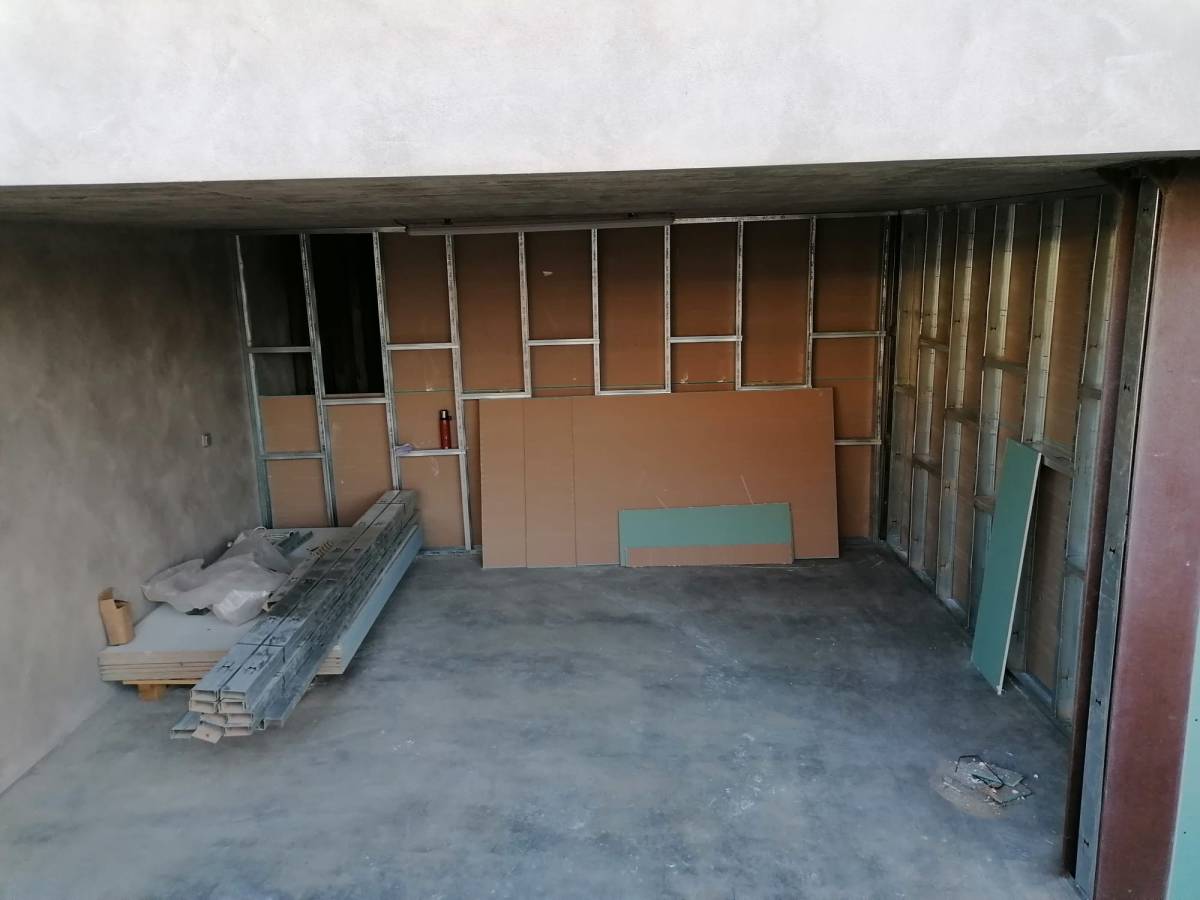 Zanelato Construções e Remodelações unipessoal Lda - Loures - Pintura Exterior
