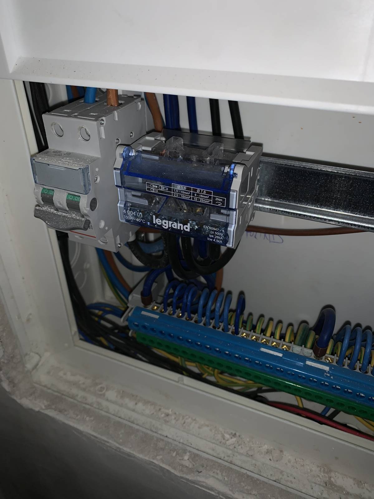 Lucas - Paredes - Router Setup and Installation Services