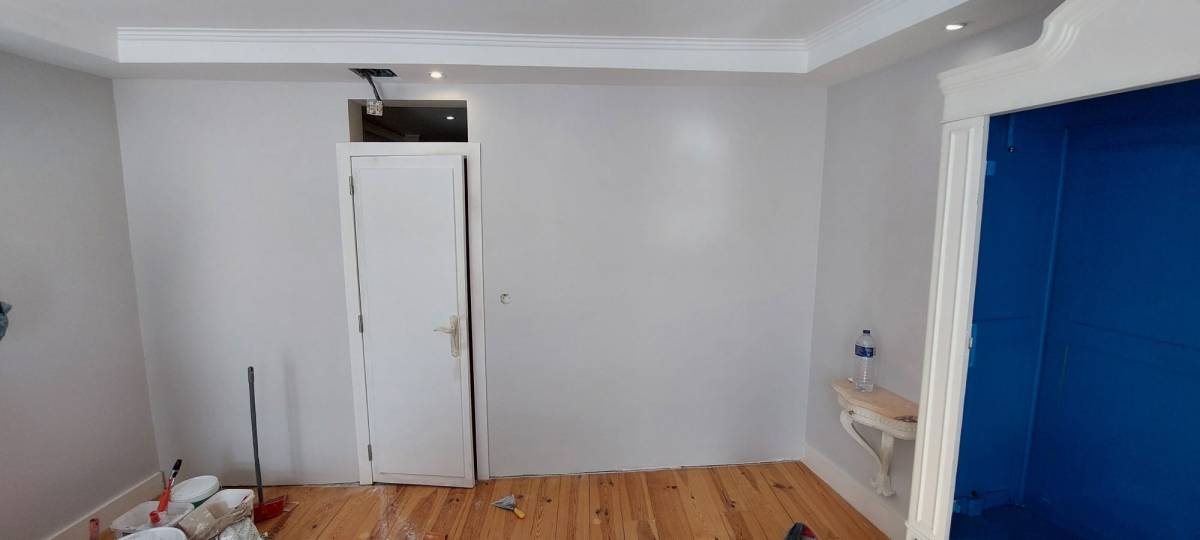 Tg Prime Remodelação - Almada - Fenêtres de toit