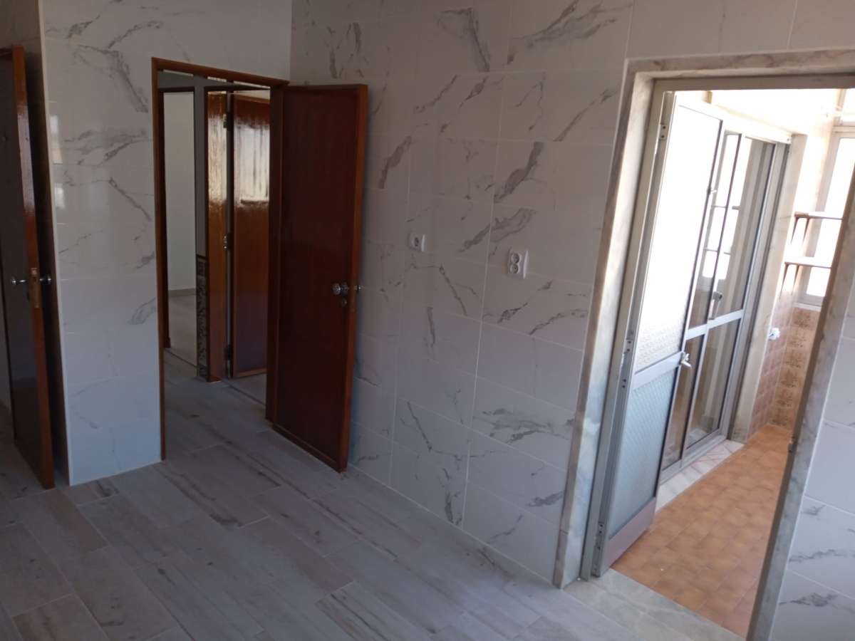 Nicácio silva - Moita - Interior Wall Addition