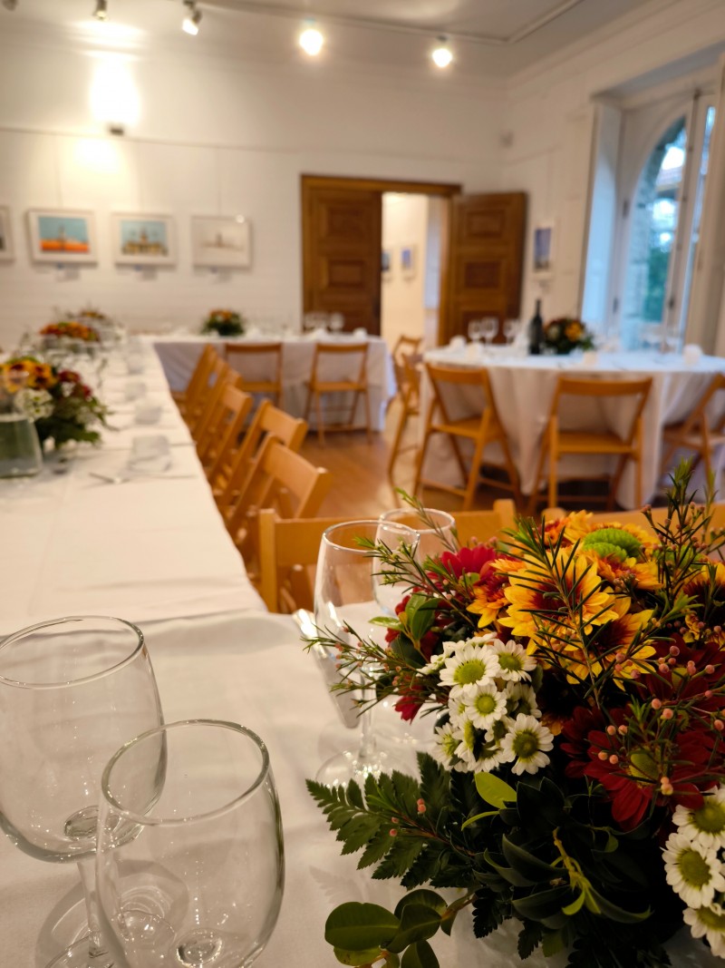 INSTANTES EVENTOS LDA - Odivelas - Catering de Jantar Corporativo