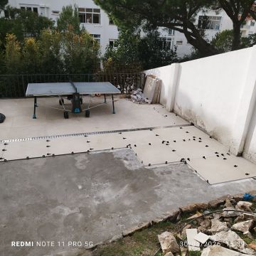 Zanelato Construções e Remodelações unipessoal Lda - Loures - Instalação de Porta para Animais de Estimação
