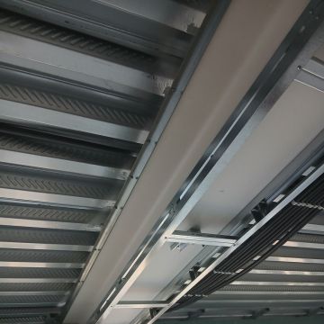 Márcio - Almada - Instalación de escaleras